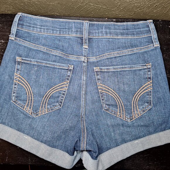 Holister Women's Jean Shorts (Size 8/29) - Picture 11 of 14